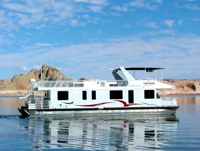 Lake Powell houseboat rental enconomy